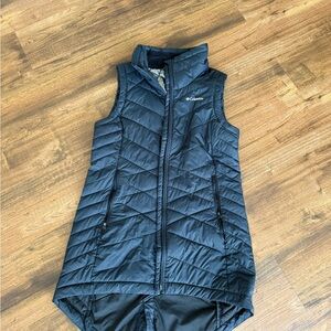 Columbia Women's Black Quilted Vest